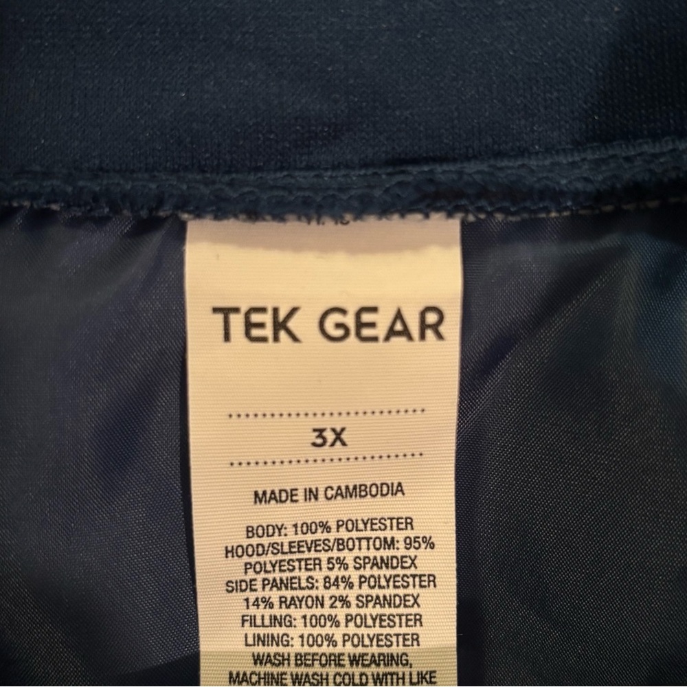 Tek Gear Women’s Plus Quilted Active Jacket – 3X – New With Tags - Picture 4 of 5